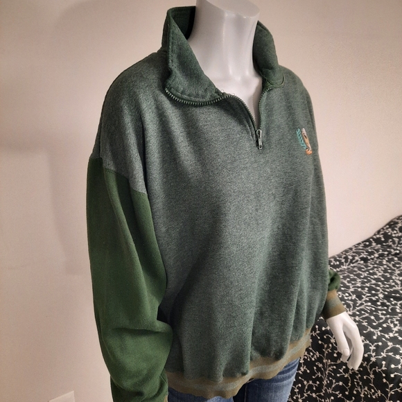Golf Pullover - Picture 3 of 5